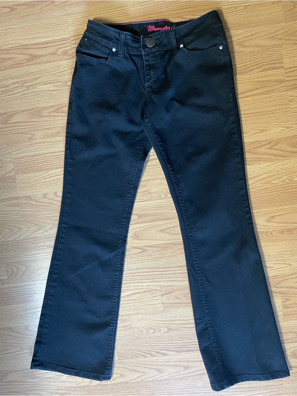 Wrangler Black Straight Leg Women’s Jeans